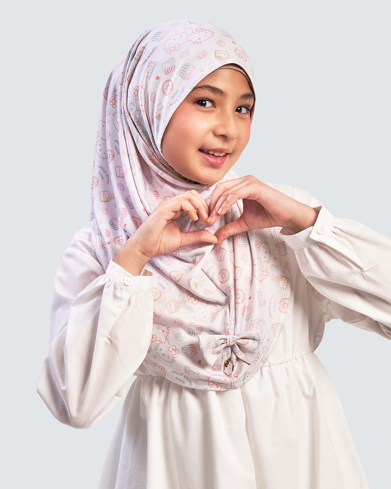 HELLO KITTY X NAELOFAR EASYON SURI PETITE INSTANT - DAINTY