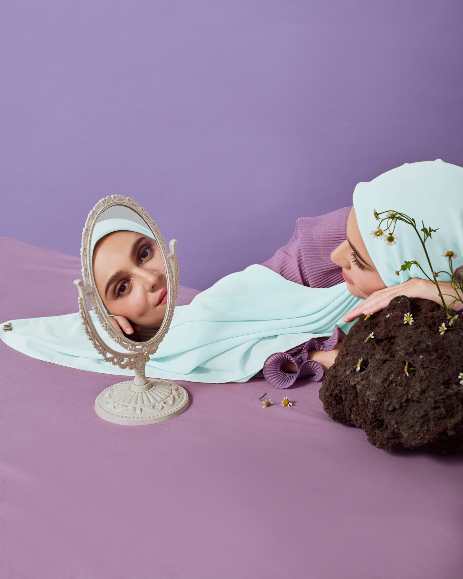 MAYA MATTE SATIN SQUARE - ICE BLUE