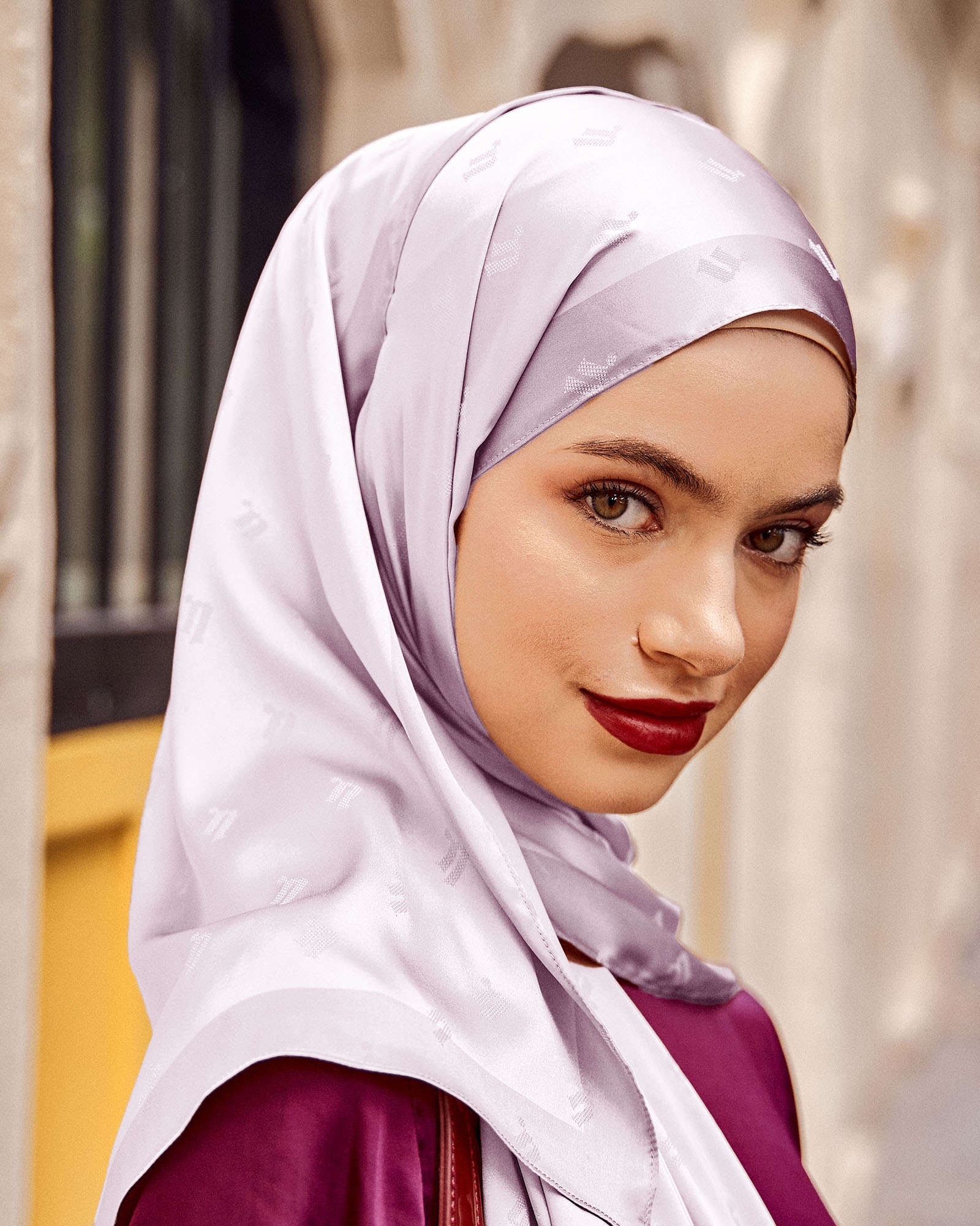 MODA WOVEN SHAWL - ASTER