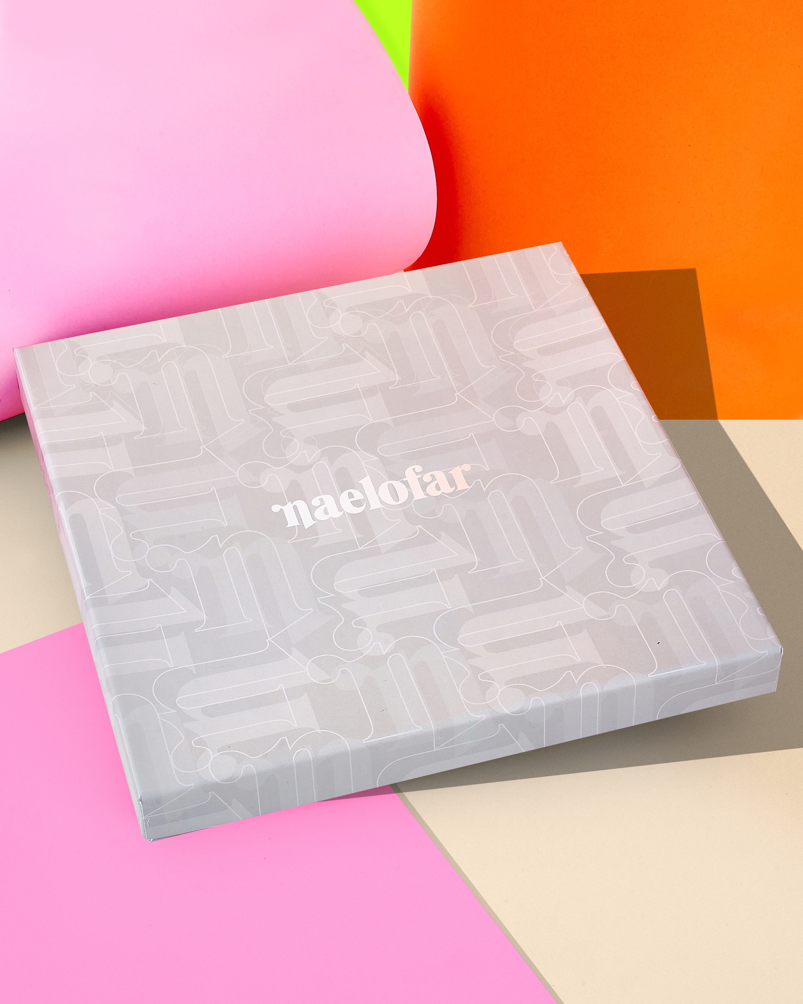 MONOGRAM SCARF BOX - GREY