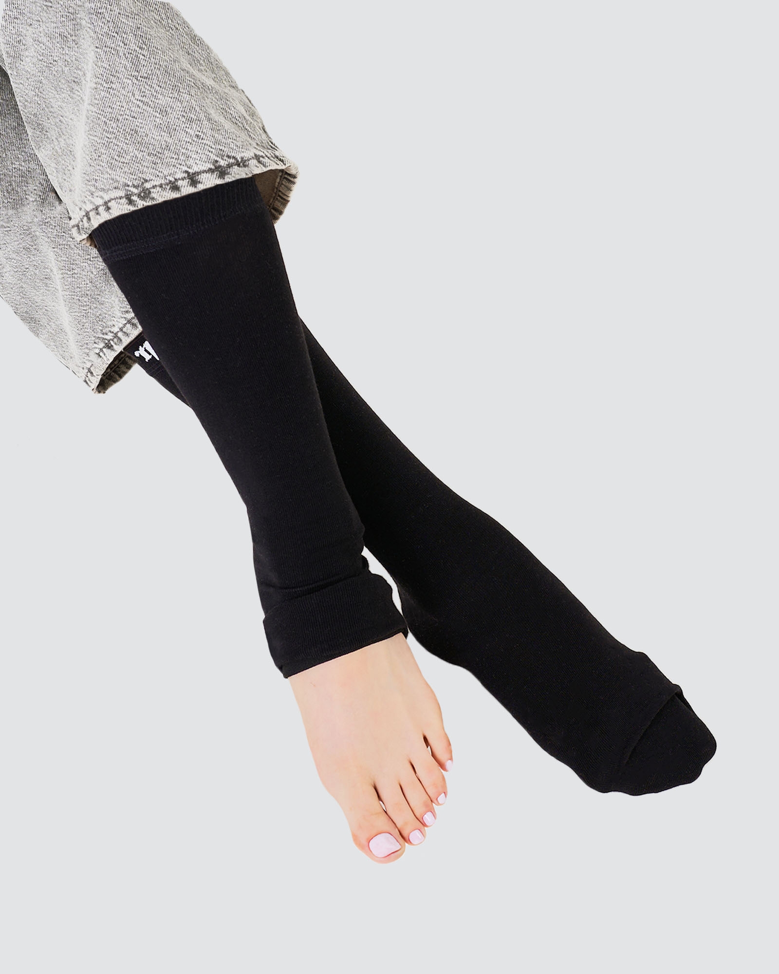 NWEAR ASMA SOCKS - BLACK