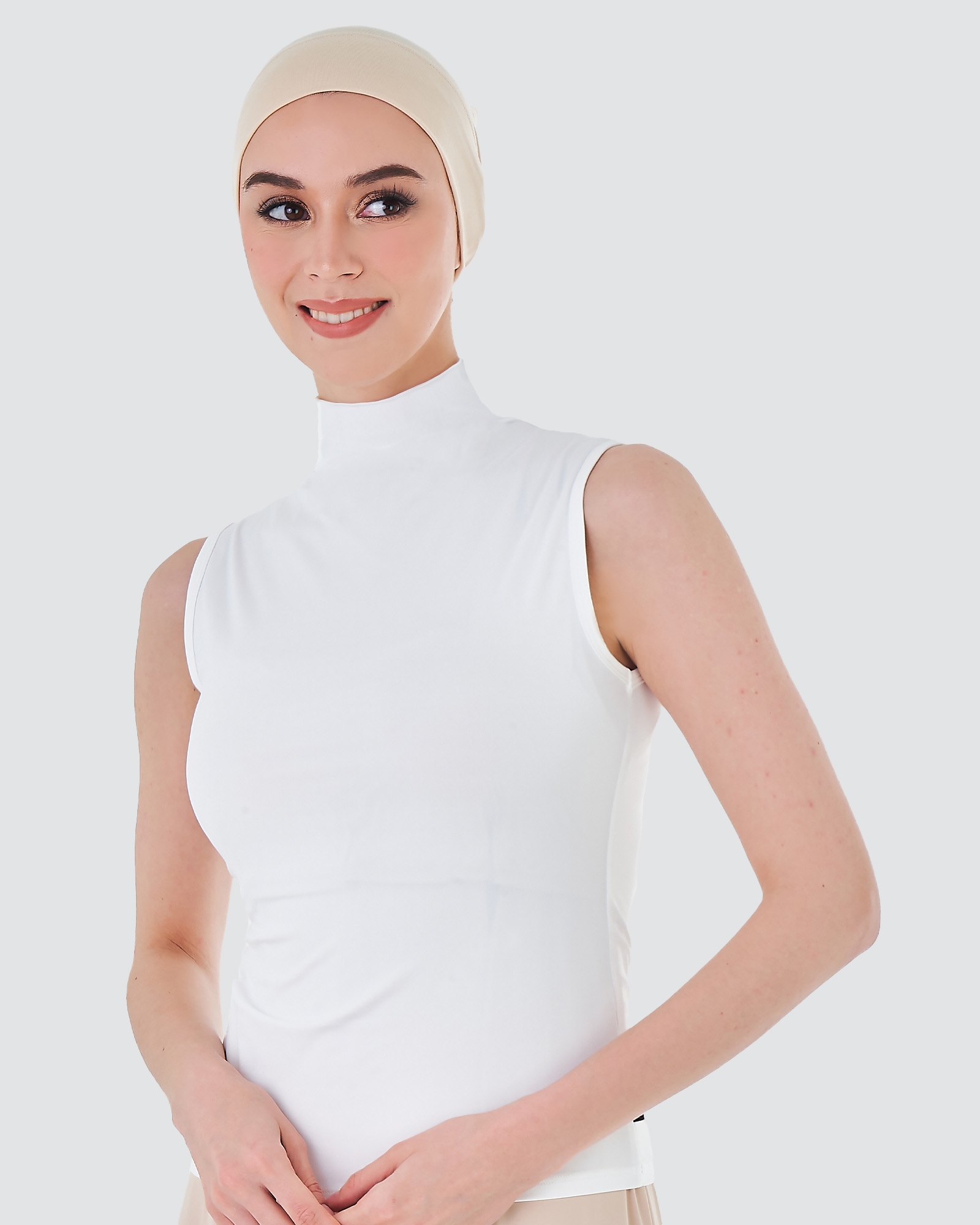 NWEAR HIGH NECK SLEEVELESS TOP - WHITE