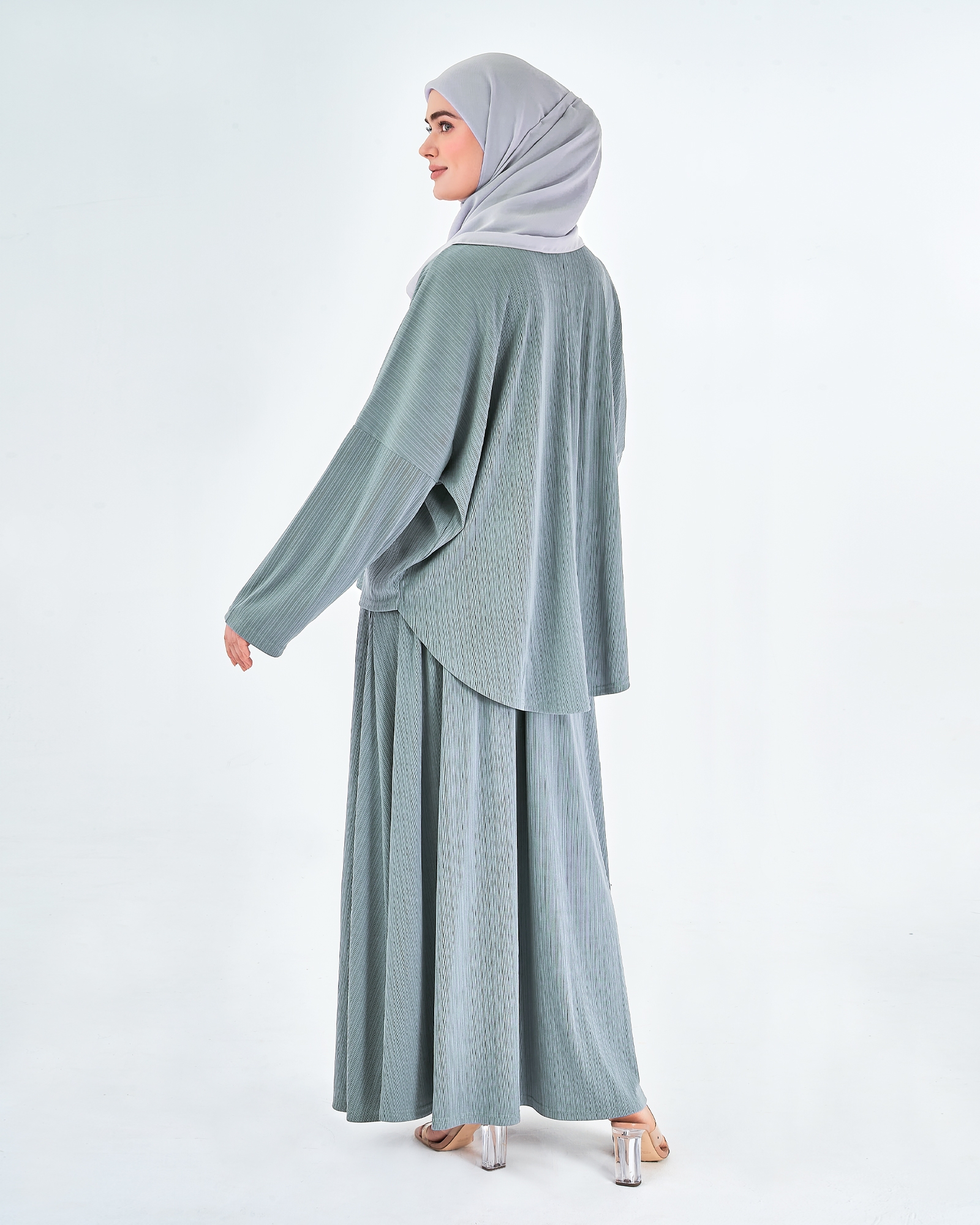 X-PRESS WANDERSCAPES CO-ORDS - CASPER