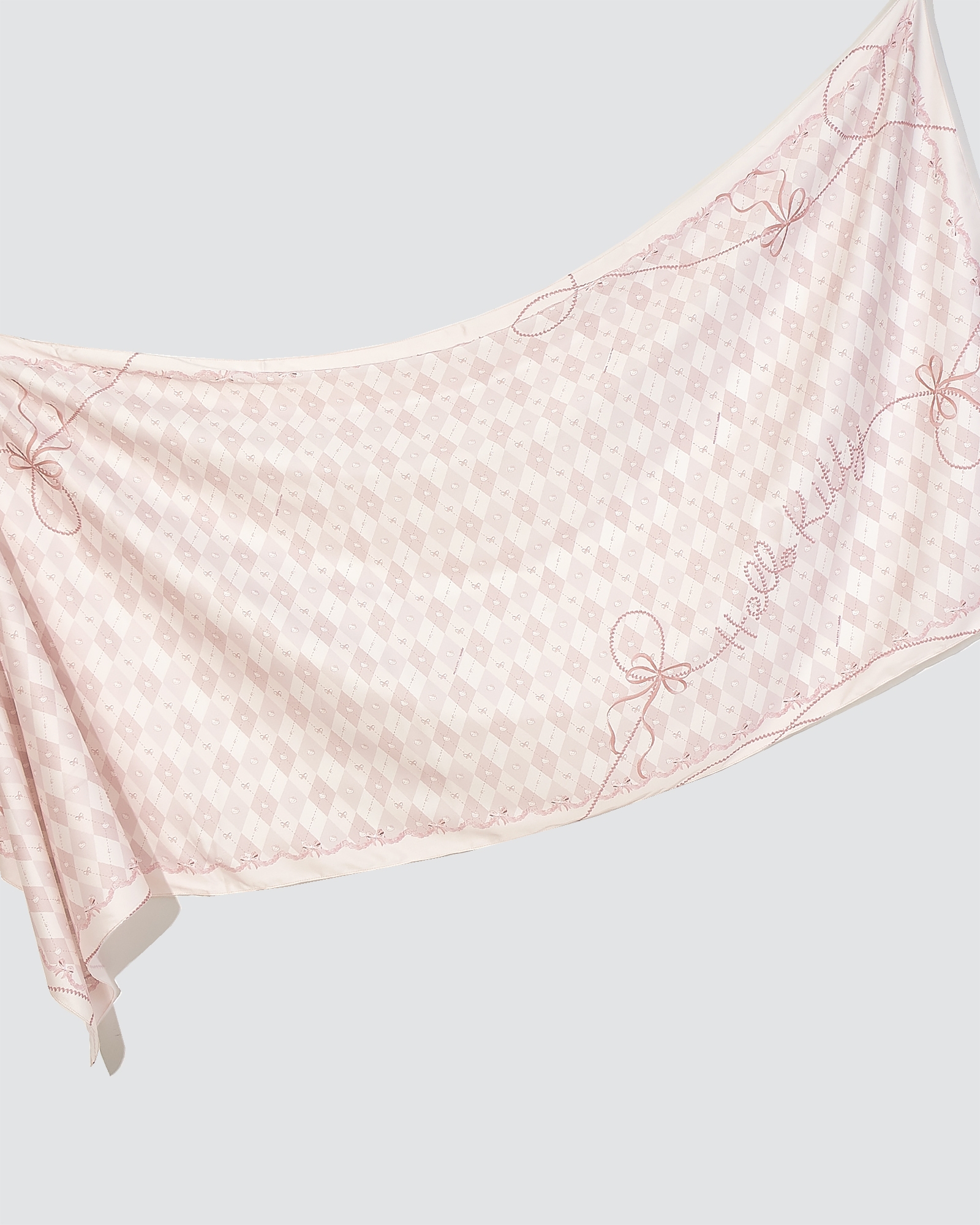 HELLO KITTY X NAELOFAR SHAWL - BUTTERCREAM