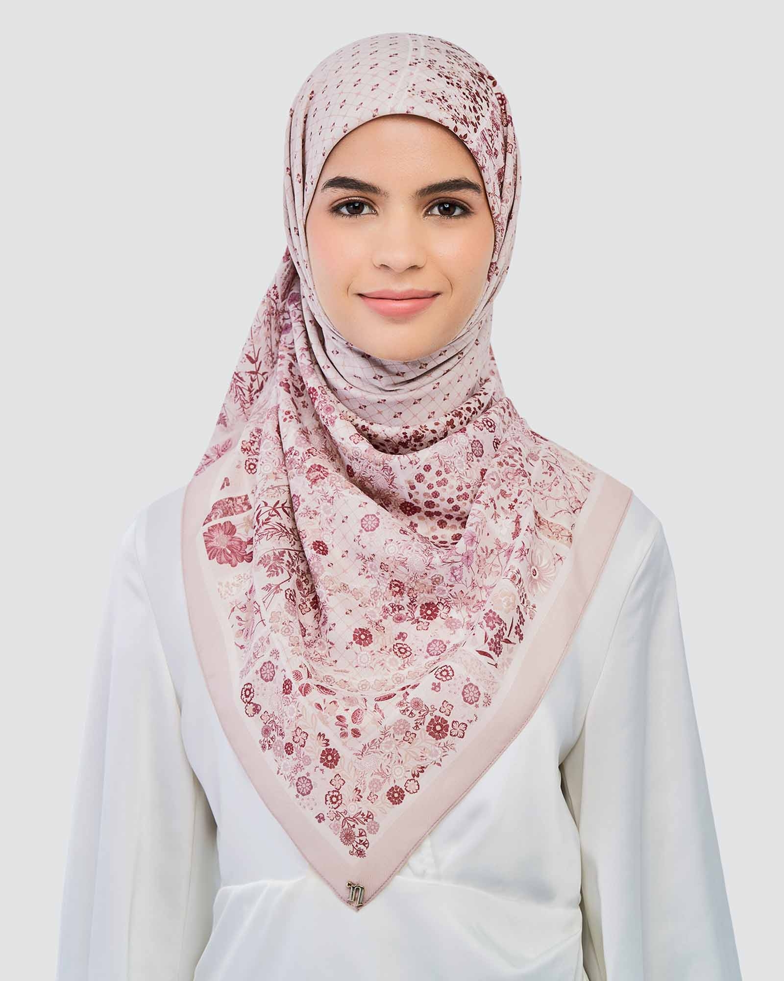 THE GARDEN CHÂTEAU SQUARE - ROUGE BLANC