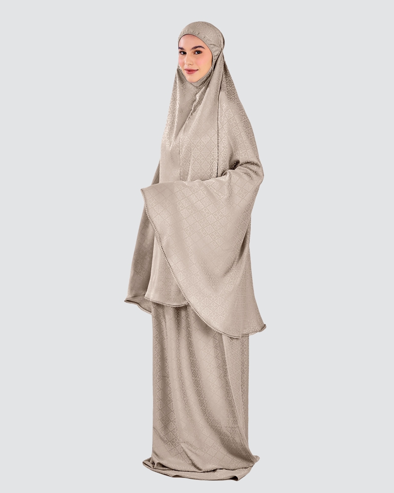 Image of AAFIYAH TELEKUNG - CHESTNUT
