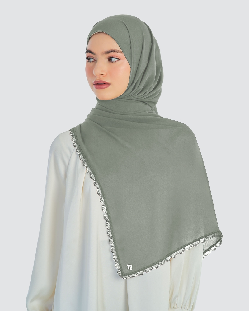 Image of ALINA LACE SHAWL - MOSS