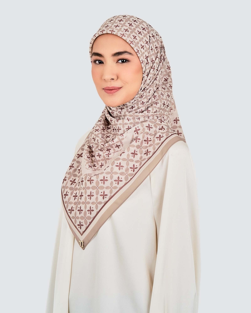 ECHO GEOMETRIC COTTON VOILE SQUARE - LATTE
