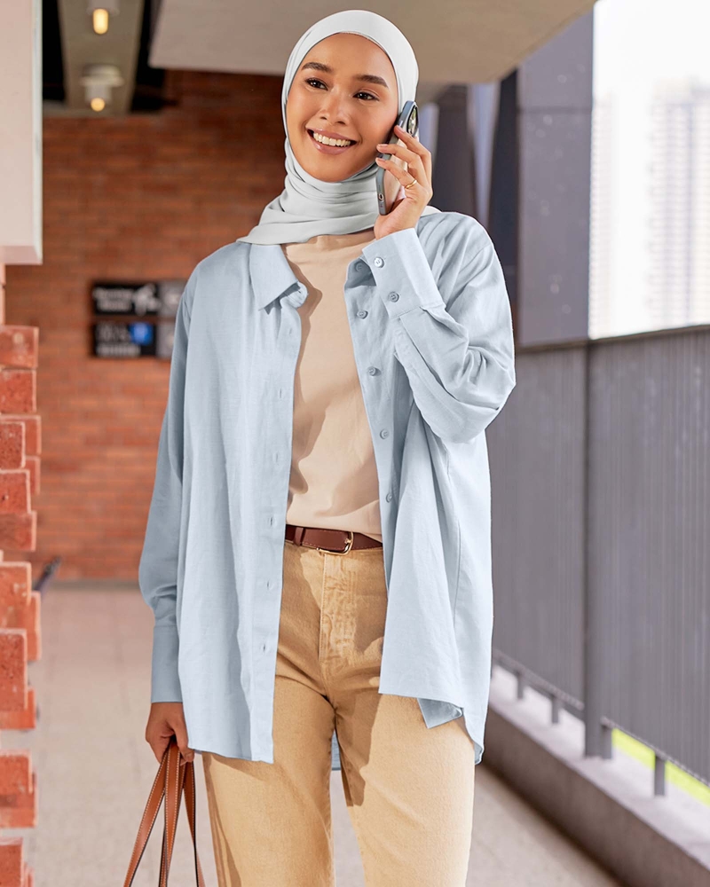 Image of FAYE LINEN SHIRT - SKY BLUE