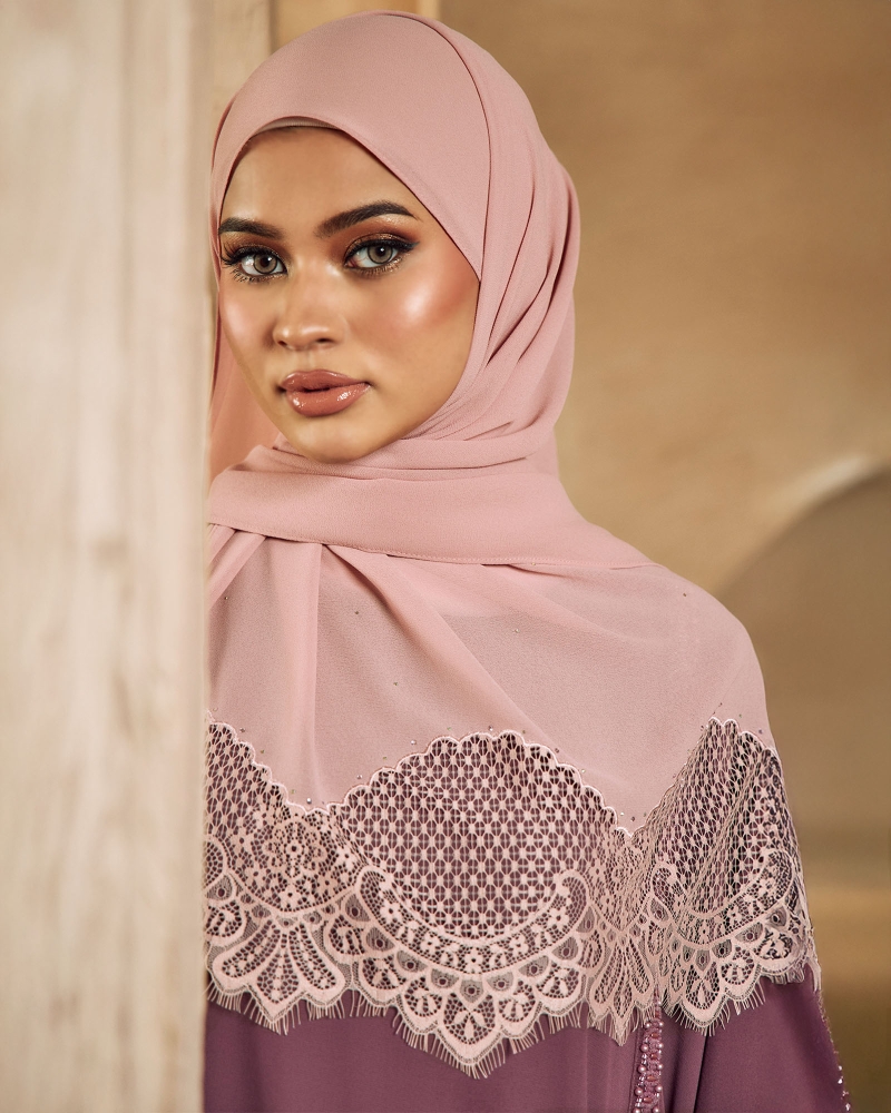 JANNA LACE CRYSTAL SHAWL - CONFETTI