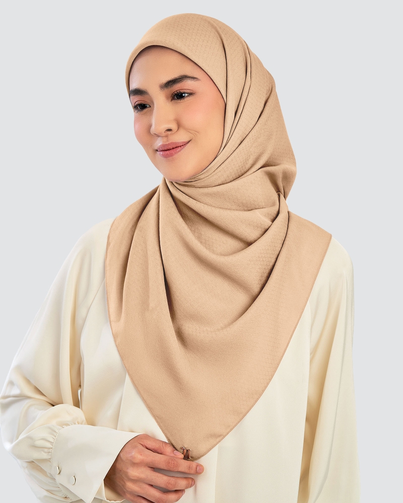 Image of KAPAS COTTON VOILE SQUARE - WOOD