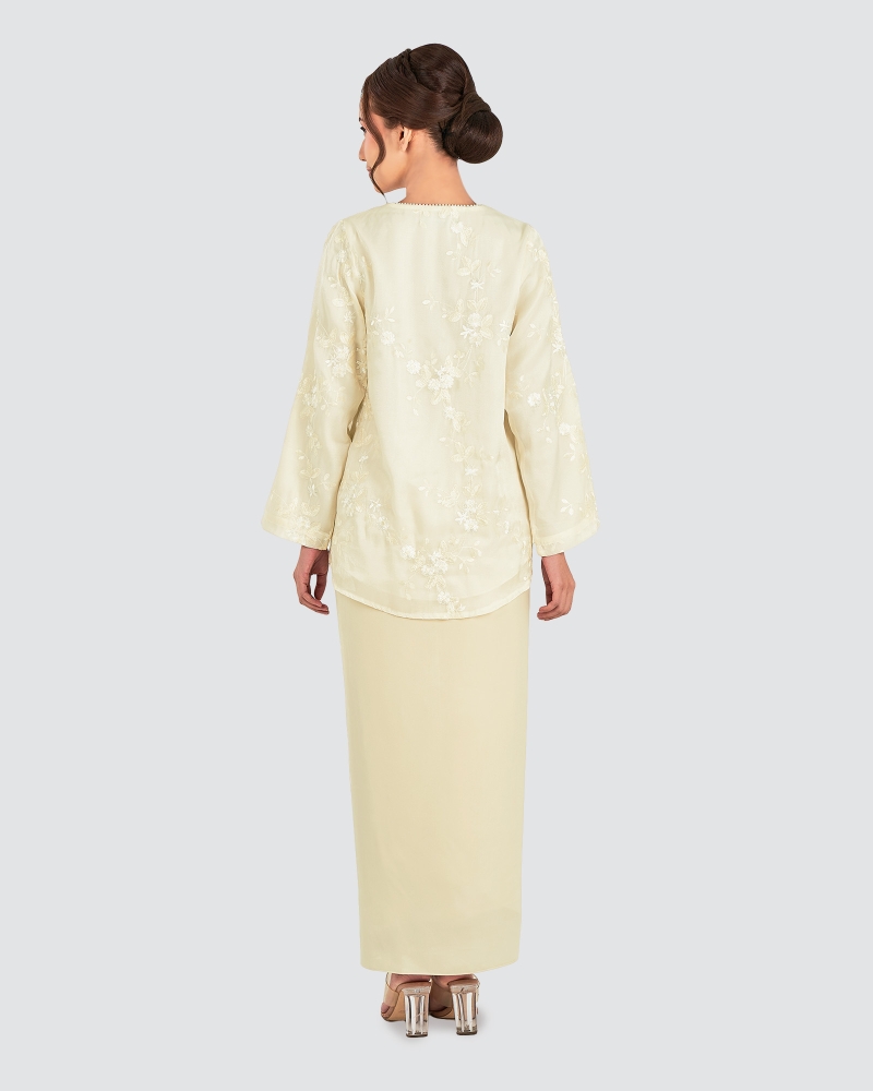 Image of KASEH KURUNG SET - VANILLA