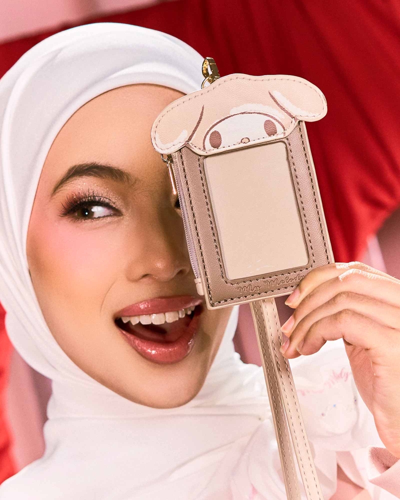 MY MELODY & NAELOFAR ICON LANYARD - NOUGAT