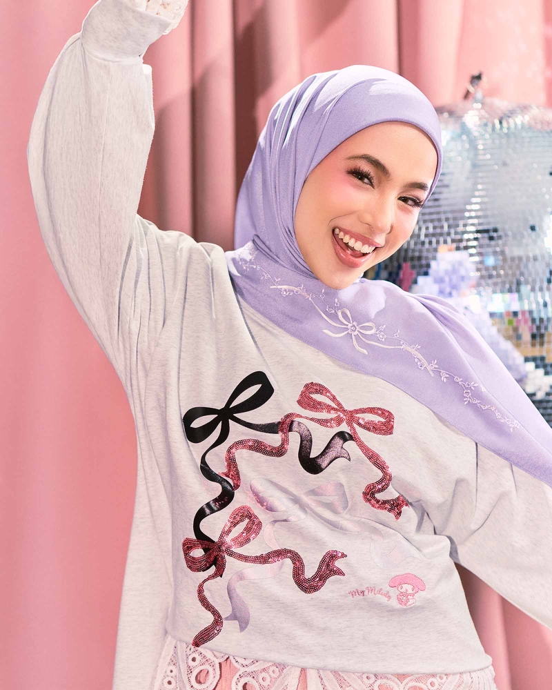 MY MELODY & NAELOFAR SEQUIN JUMPER T - PEBBLE