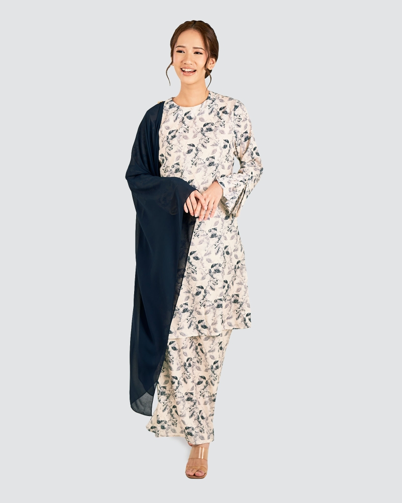 Image of NILAMSARI KURUNG SET - OPAL