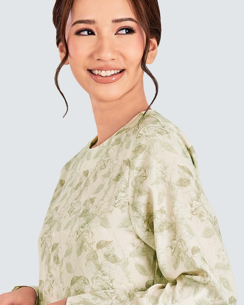 Image of NILAMSARI KURUNG SET  - WHITE JADE