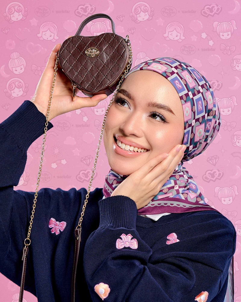 Image of POLLY POCKET X NAELOFAR SWEETHEART BAG - DAZZLE