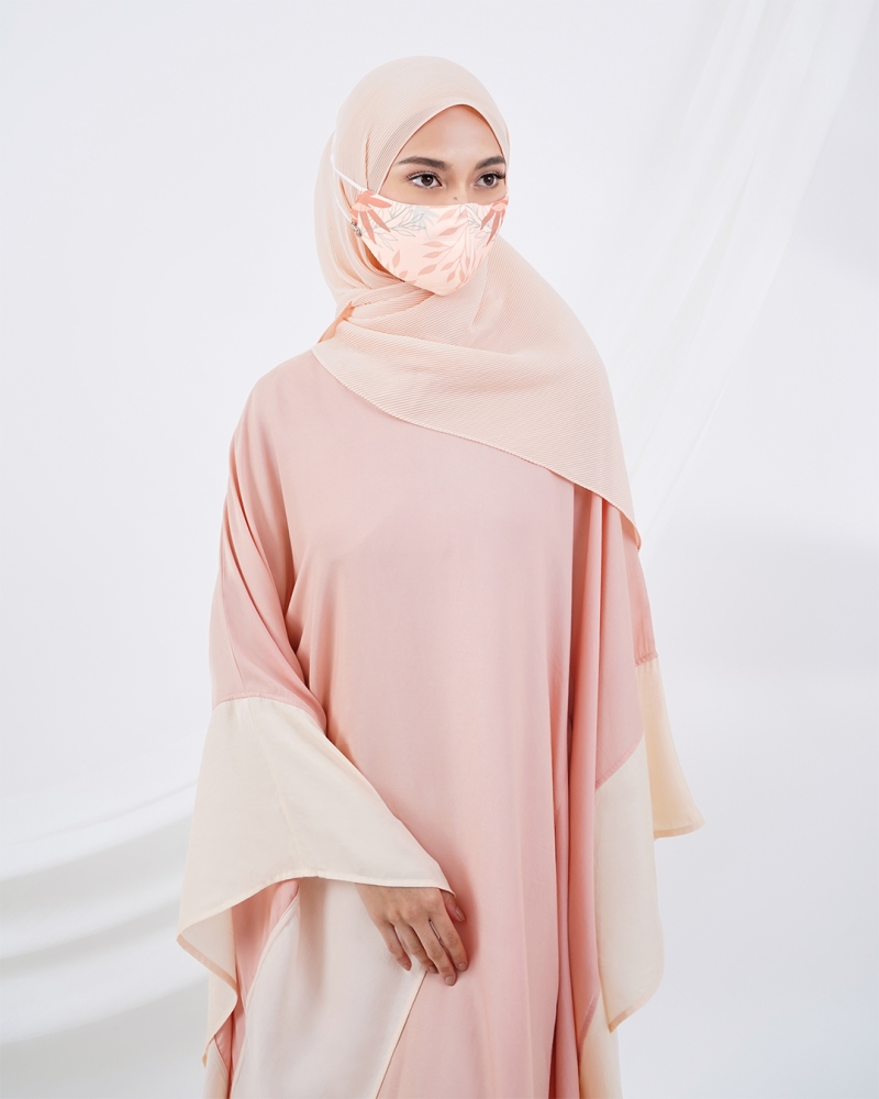 RESORT 3-PLY FACE MASK - ADJUSTABLE STRAP - SOFT PINK