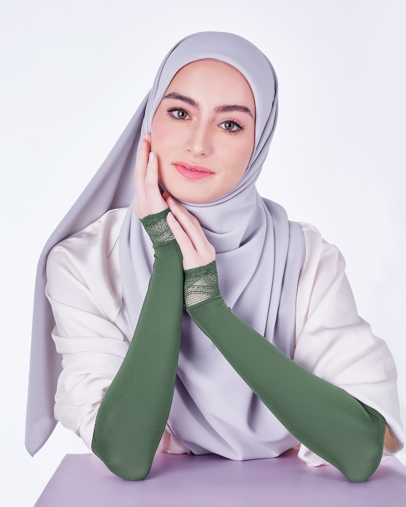 NWEAR AURA LACE HAND SOCKS - DEEP OLIVE