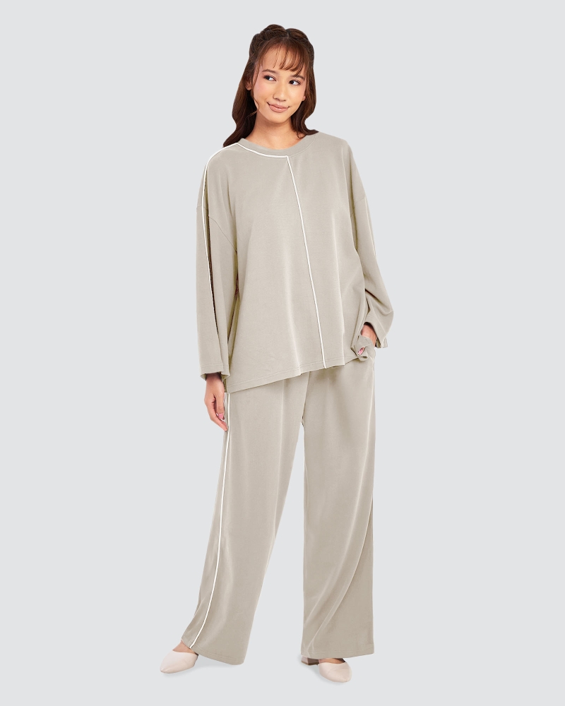 Image of THEA OVERSIZED LINE TOP - LATTE